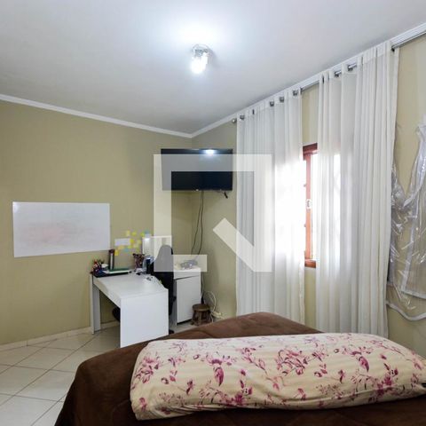 Casa à venda com 183m², 3 quartos e 3 vagasSuíte 3