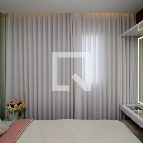 Apartamento à venda com 78m², 3 quartos e 2 vagas Apartamento à venda com 78m², 3 quartos e 2 vagasSuíte