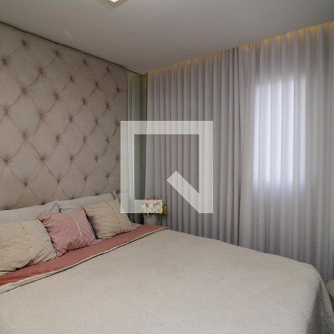 Apartamento à venda com 78m², 3 quartos e 2 vagas Apartamento à venda com 78m², 3 quartos e 2 vagasSuíte