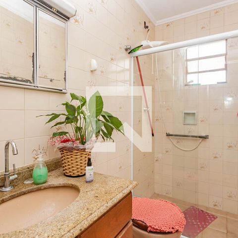 Casa à venda com 160m², 4 quartos e 2 vagasBanheiro 2