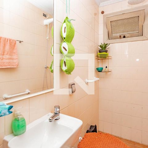 Casa à venda com 160m², 4 quartos e 2 vagasBanheiro 1