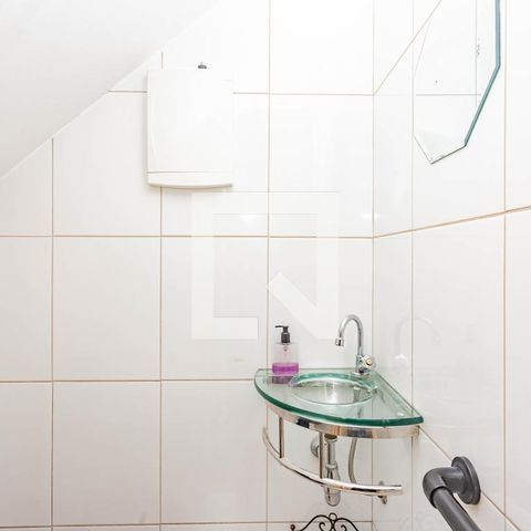 Casa à venda com 160m², 4 quartos e 2 vagasLavabo da Edícula