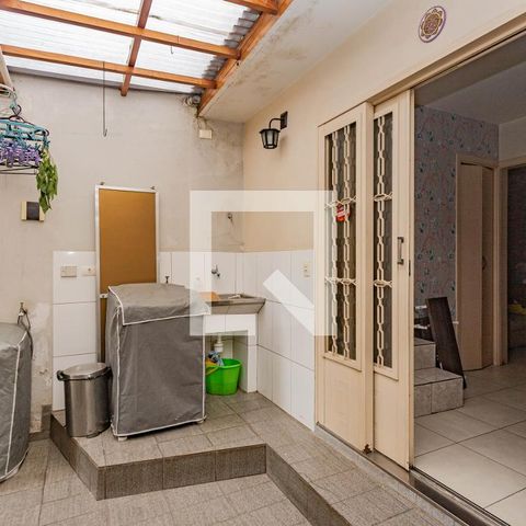 Casa à venda com 160m², 4 quartos e 2 vagasÁrea de Serviços