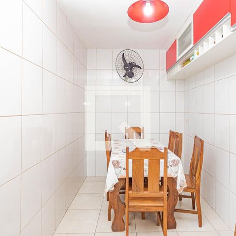Casa à venda com 160m², 4 quartos e 2 vagasCozinha da Edícula