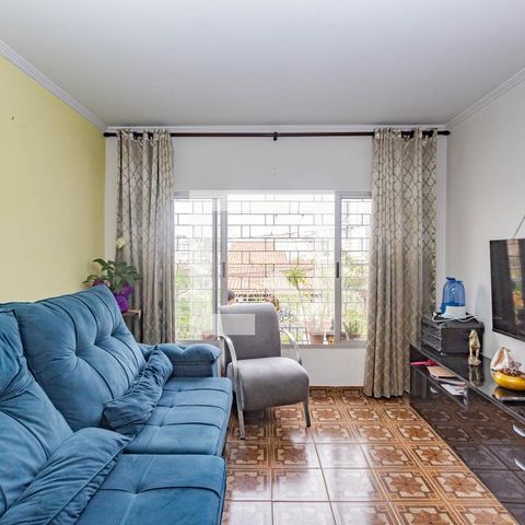 Casa à venda com 160m², 4 quartos e 2 vagasSala