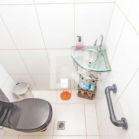 Casa à venda com 160m², 4 quartos e 2 vagasLavabo da Edícula