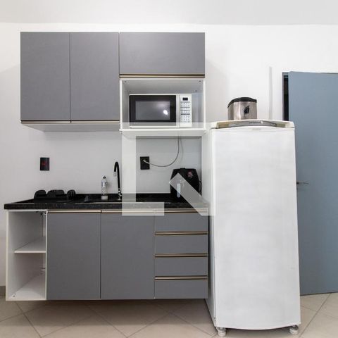 Studio para alugar com 19m², 1 quarto e sem vaga Studio para alugar com 19m², 1 quarto e sem vagaStudio