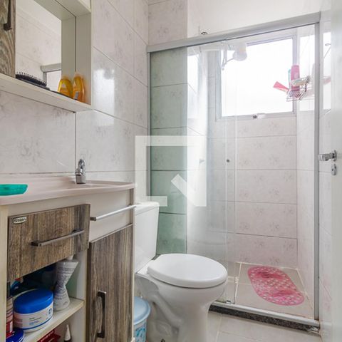 Apartamento à venda com 40m², 2 quartos e 1 vaga Apartamento à venda com 40m², 2 quartos e 1 vagaBanheiro