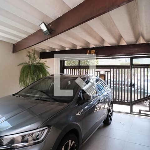 Casa à venda com 150m², 2 quartos e 2 vagasGaragem