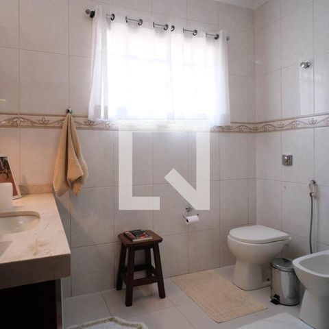 Casa à venda com 150m², 2 quartos e 2 vagasBanheiro