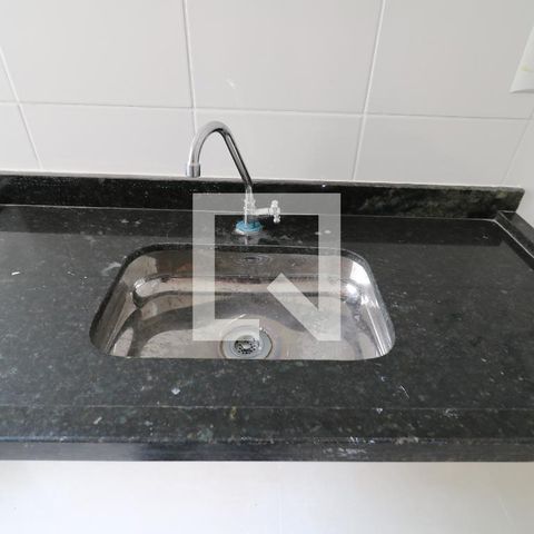 Apartamento à venda com 100m², 2 quartos e 1 vagaCozinha - Pia