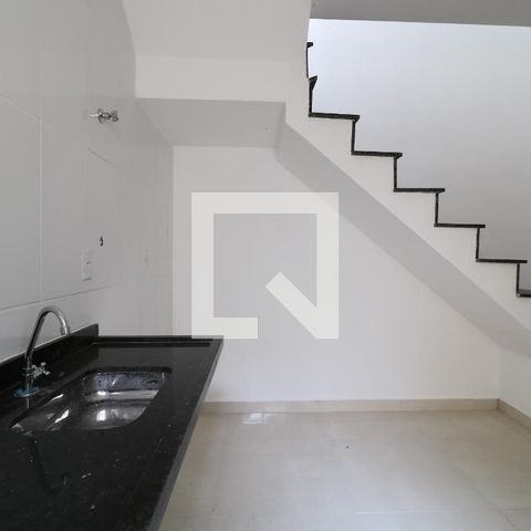 Apartamento à venda com 100m², 2 quartos e 1 vagaCozinha