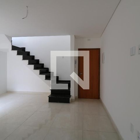 Apartamento à venda com 100m², 2 quartos e 1 vagaSala