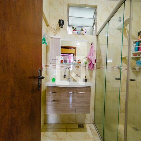 Apartamento à venda com 70m², 3 quartos e sem vagaBanheiro