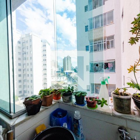 Apartamento à venda com 70m², 3 quartos e sem vagaÁrea de serviço