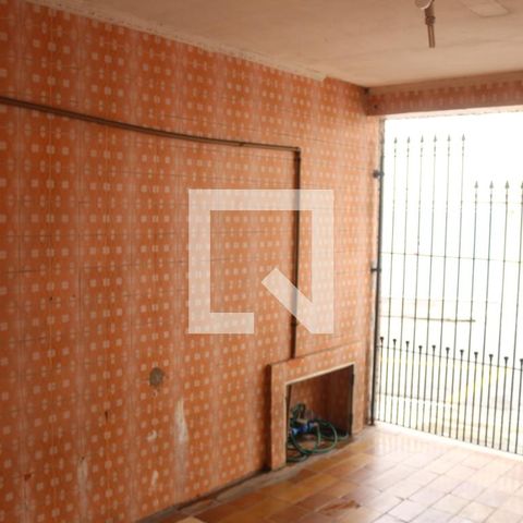 Casa à venda com 240m², 4 quartos e 2 vagasGaragem