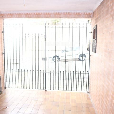 Casa à venda com 240m², 4 quartos e 2 vagasGaragem