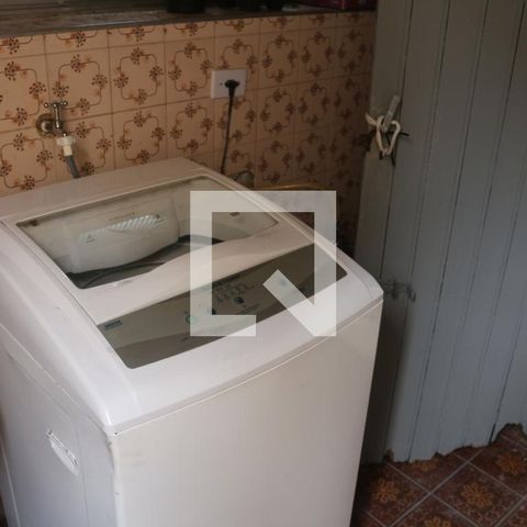 Casa à venda com 240m², 4 quartos e 2 vagasÁrea de Serviço
