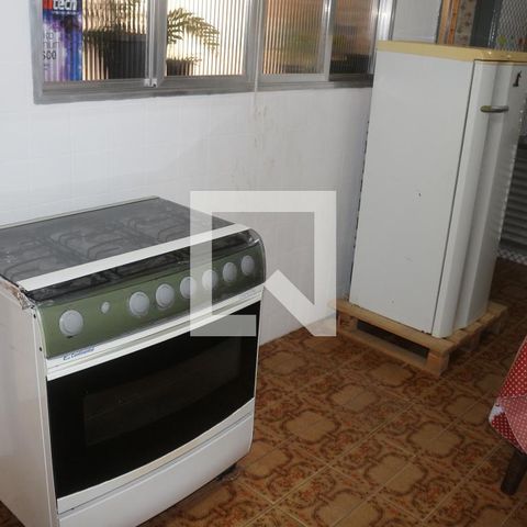 Casa à venda com 240m², 4 quartos e 2 vagasCozinha