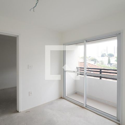 Apartamento à venda com 32m², 1 quarto e sem vaga Apartamento à venda com 32m², 1 quarto e sem vagaSala/Cozinha/Área de Serviço