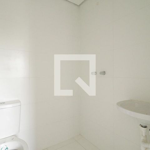 Apartamento à venda com 32m², 1 quarto e sem vaga Apartamento à venda com 32m², 1 quarto e sem vagaBanheiro da Suíte