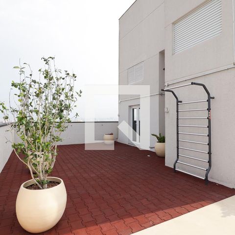 Apartamento à venda com 32m², 1 quarto e sem vaga Apartamento à venda com 32m², 1 quarto e sem vagaTerraço