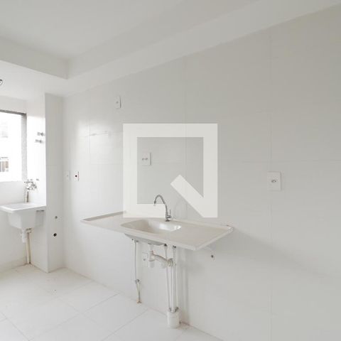 Apartamento à venda com 32m², 1 quarto e sem vaga Apartamento à venda com 32m², 1 quarto e sem vagaSala/Cozinha/Área de Serviço