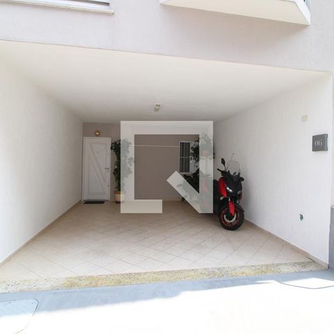 Casa de condomínio à venda com 155m², 3 quartos e 2 vagasGaragem