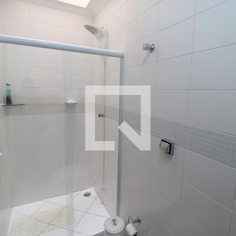 Casa de condomínio à venda com 155m², 3 quartos e 2 vagasBanheiro 3