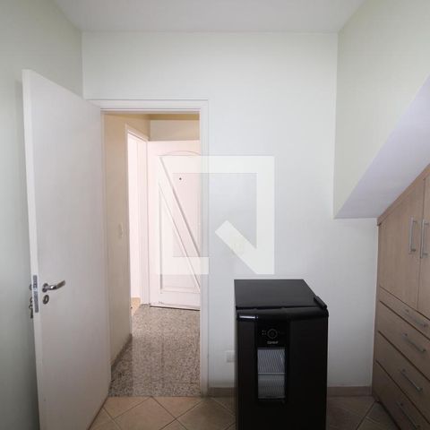 Casa de condomínio à venda com 155m², 3 quartos e 2 vagasQuarto 4