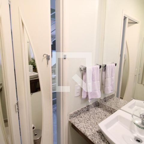 Casa de condomínio à venda com 155m², 3 quartos e 2 vagasBanheiro 1