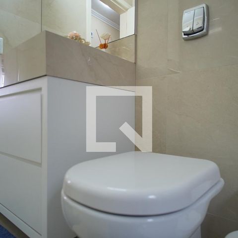 Casa à venda com 180m², 3 quartos e 2 vagasBanheiro Corredor