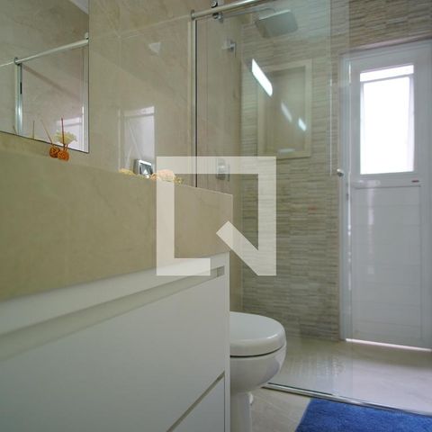 Casa à venda com 180m², 3 quartos e 2 vagasBanheiro Corredor