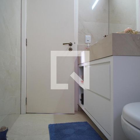 Casa à venda com 180m², 3 quartos e 2 vagasBanheiro Corredor