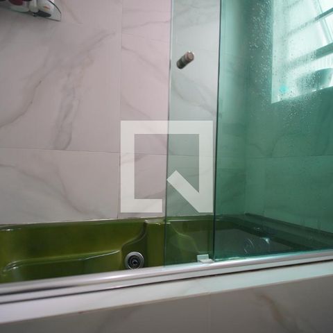 Casa à venda com 180m², 3 quartos e 2 vagasBanheiro da Suíte - Banheiro