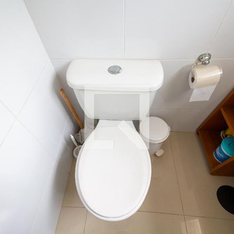 Casa à venda com 150m², 3 quartos e 2 vagasBanheiro