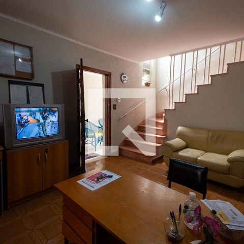 Casa à venda com 150m², 3 quartos e 2 vagassala