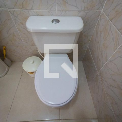 Casa à venda com 150m², 3 quartos e 2 vagasBanheiro