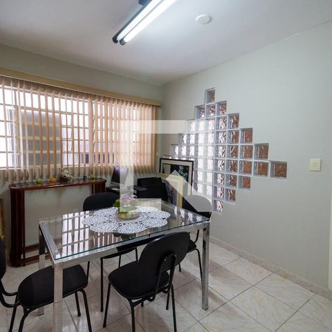 Casa à venda com 150m², 3 quartos e 2 vagasquarto 3