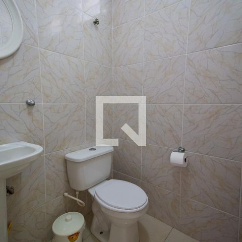 Casa à venda com 150m², 3 quartos e 2 vagasBanheiro