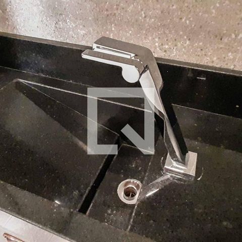 Apartamento à venda com 24m², 1 quarto e sem vaga Apartamento à venda com 24m², 1 quarto e sem vagaBanheiro