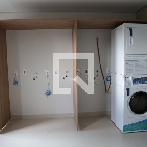 Apartamento à venda com 24m², 1 quarto e sem vagaÁrea comum