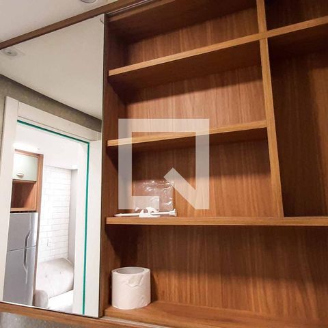 Apartamento à venda com 24m², 1 quarto e sem vaga Apartamento à venda com 24m², 1 quarto e sem vagaBanheiro