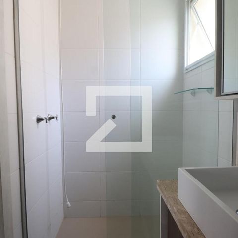 Apartamento à venda com 72m², 2 quartos e 2 vagasBanheiro da Suíte