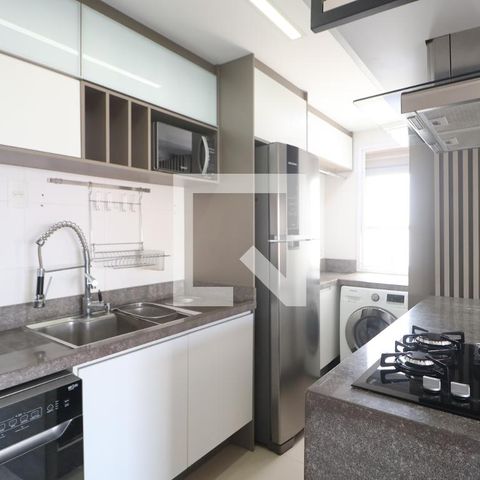 Apartamento à venda com 72m², 2 quartos e 2 vagasCozinha e Área de Serviço
