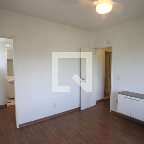 Apartamento à venda com 70m², 2 quartos e 1 vaga Apartamento à venda com 70m², 2 quartos e 1 vagaQuarto Suíte