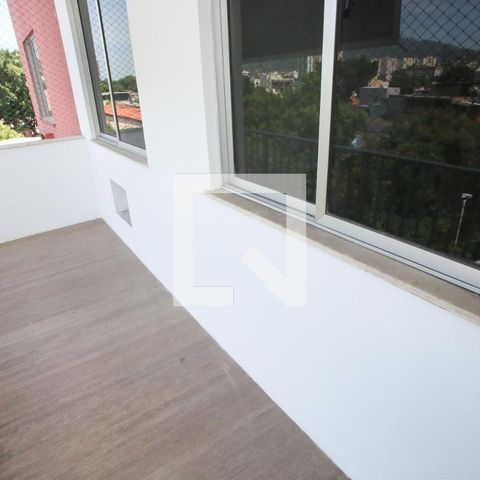 Apartamento à venda com 70m², 2 quartos e 1 vaga Apartamento à venda com 70m², 2 quartos e 1 vagaVaranda da Sala