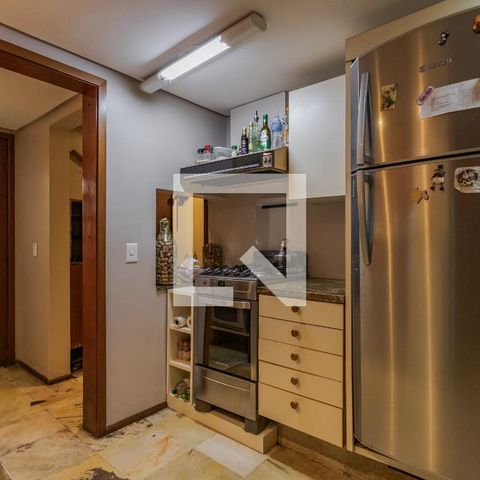 Casa de condomínio à venda com 220m², 4 quartos e 2 vagas Casa de condomínio à venda com 220m², 4 quartos e 2 vagasCozinha