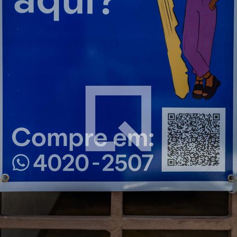 Casa de condomínio à venda com 220m², 4 quartos e 2 vagas Casa de condomínio à venda com 220m², 4 quartos e 2 vagasPlaca