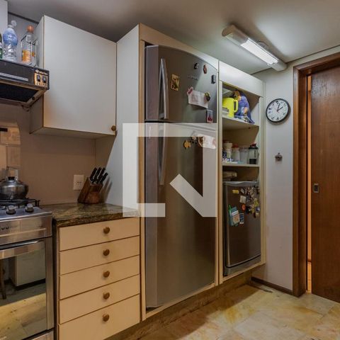 Casa de condomínio à venda com 220m², 4 quartos e 2 vagas Casa de condomínio à venda com 220m², 4 quartos e 2 vagasCozinha